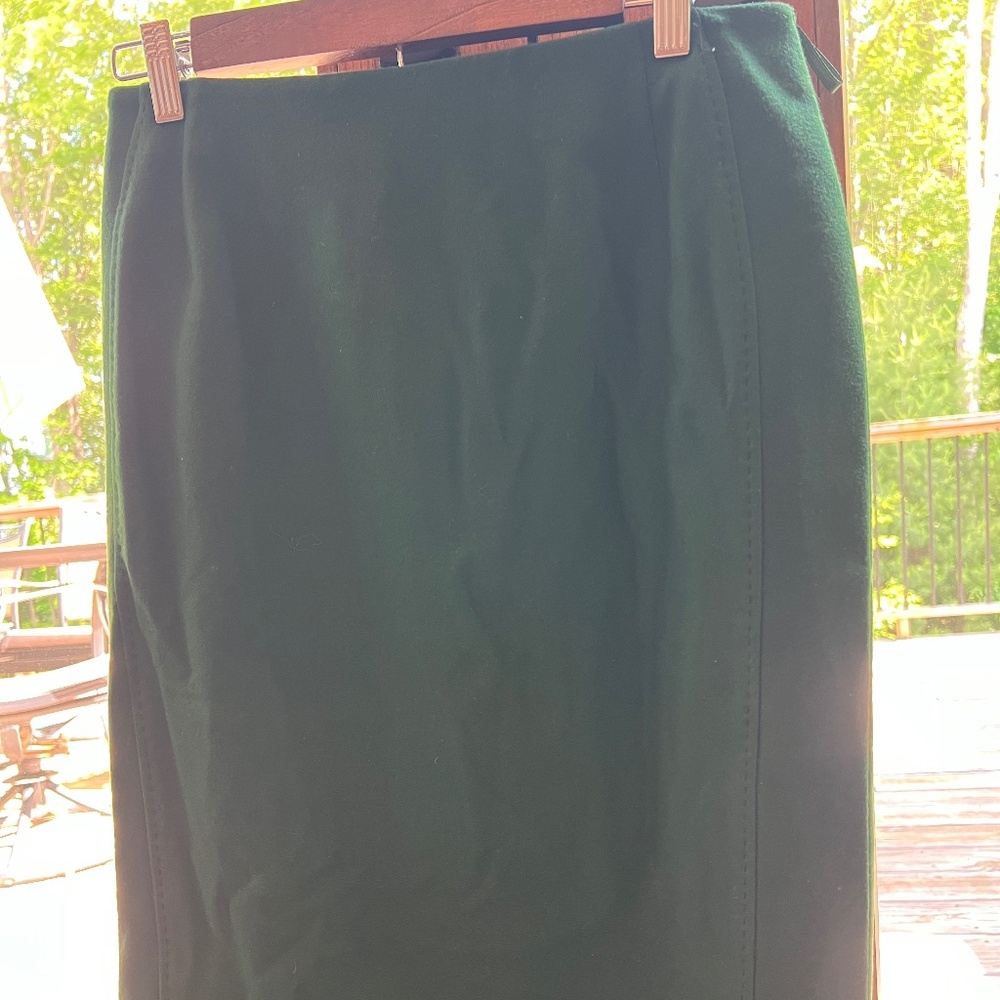Made in Austria - forrest green, wool skirt - women's size 6